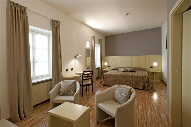Albergo Badellino Бра Екстер'єр фото